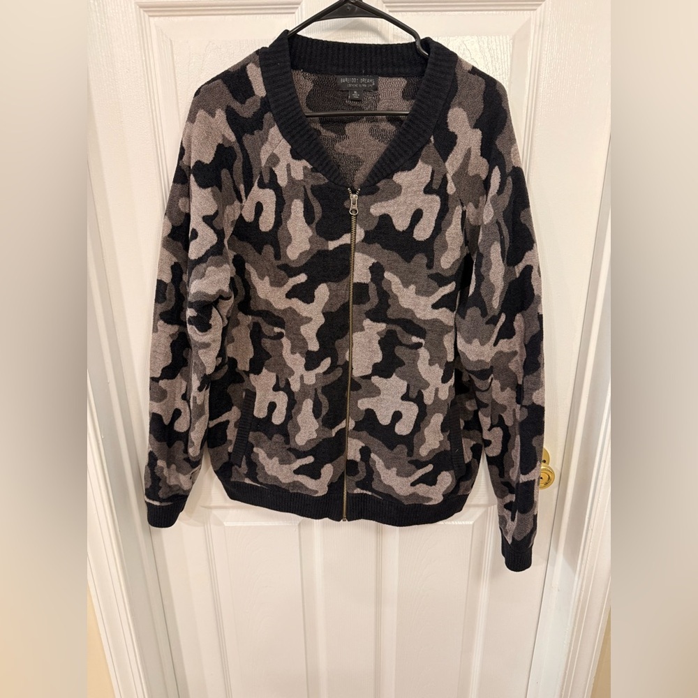 Barefoot Dreams Cozy Chic Ultralite Dark Camouflage Zip Up Sweater Size XL